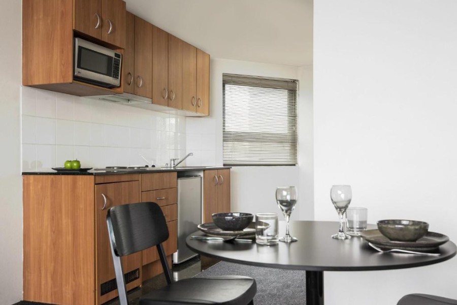 Valentine St -Short Term 1 Bedroom (9)